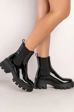 Cate- Chunky Bootie