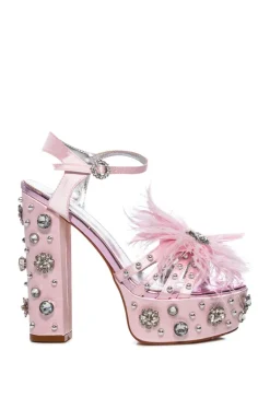Kiki- Feather Platform Sandal