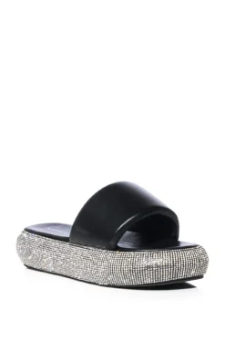 Switzlerland- Flat Sandal